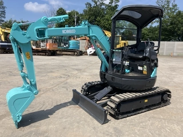 Багер Kobelco SK20UR / ПЕРФЕКТЕН / ОЧАКВАН ВНОС