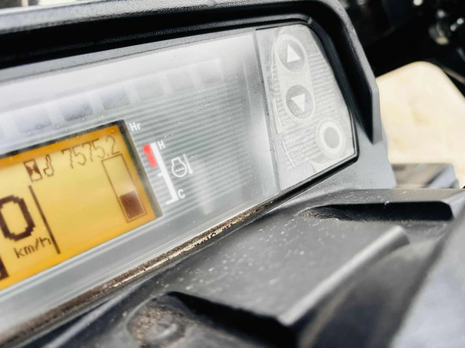 ������� Cat ���������� ������ � �����, ����������� | Mobile.bg � ����������� 10