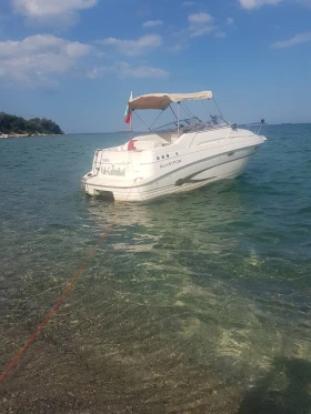 Моторна яхта Glastron 249, снимка 1