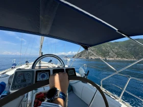 Ветроходна лодка Dufour Classic 38, снимка 6