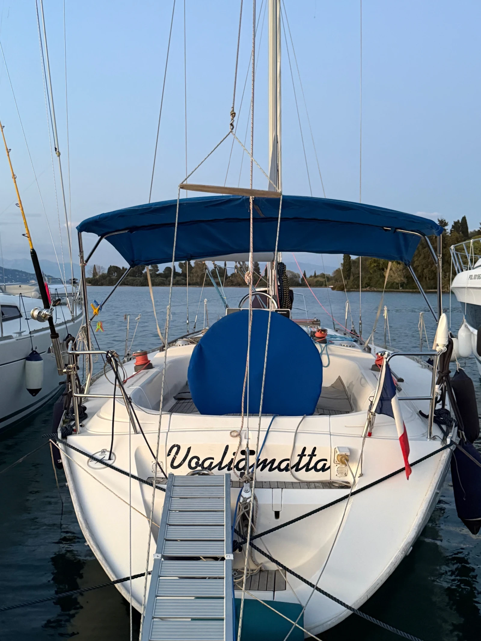 Ветроходна лодка Dufour Classic 38, снимка 2 - Воден транспорт - 54181268