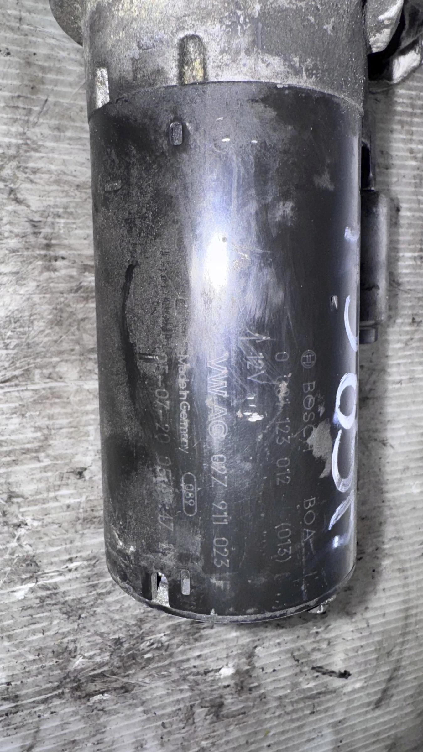   VW Golf 2005 - 0 001123012 / 02Z911023F | Mobile.bg   2