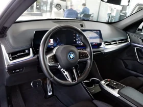 BMW iX1 xDrive30/313HP/M-SPORT/CAM/KED/DIGI/NAVI/320q, снимка 9