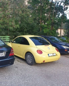 VW New beetle 2.0, снимка 3 - Автомобили и джипове - 44940153