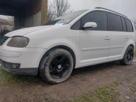 VW Touran - 3000 € / 5867.49 лв. - 55747211 3