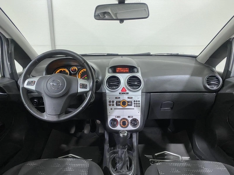 Opel Corsa 1.3CDTI, снимка 8 - Автомобили и джипове - 43919822