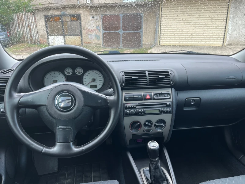 Seat Leon 1.8T - FR - SWISS , снимка 8 - Автомобили и джипове - 47082815