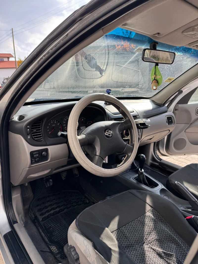 Nissan Almera, снимка 6 - Автомобили и джипове - 47778044