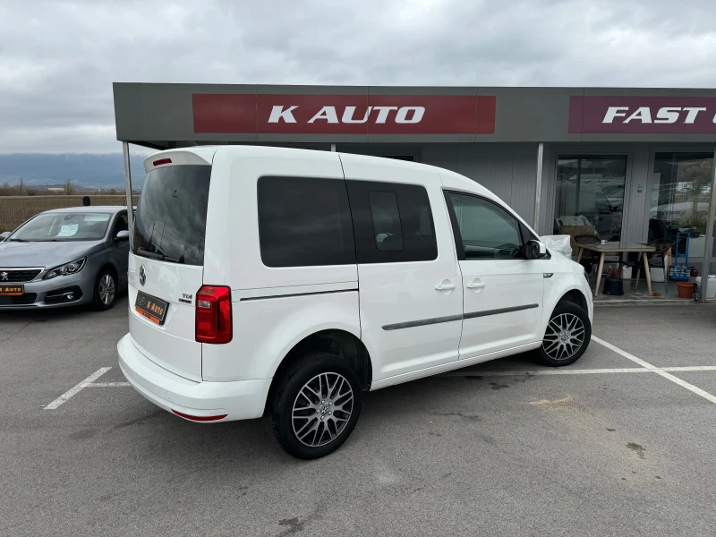 VW Caddy 4Motion/Distronic, снимка 3 - Автомобили и джипове - 47989209