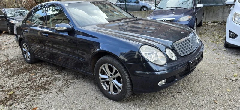 Mercedes-Benz E 320 3.2i, Седан, снимка 4 - Автомобили и джипове - 48061928