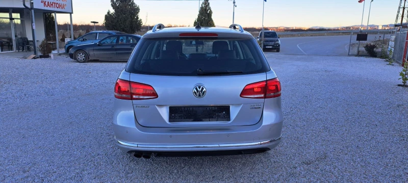 VW Passat 2.0 TDI Highline Avtomat, снимка 6 - Автомобили и джипове - 48382160