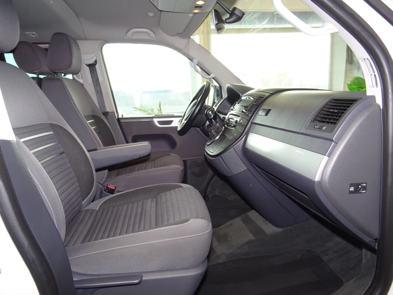 VW Multivan EDITION 25* 2.0TDI BI TURBO 180, снимка 8 - Автомобили и джипове - 49391411
