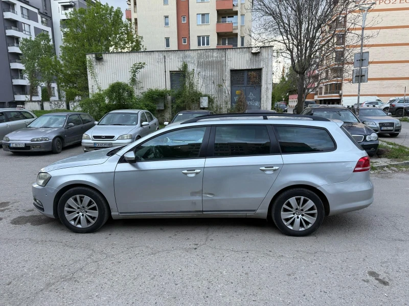 VW Passat, снимка 3 - Автомобили и джипове - 51938053