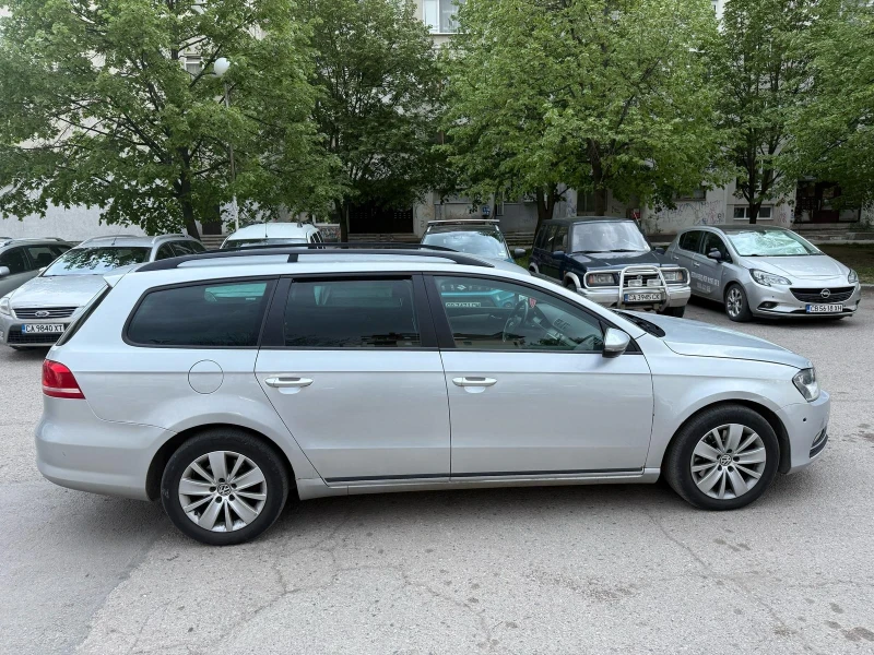 VW Passat, снимка 4 - Автомобили и джипове - 51938053