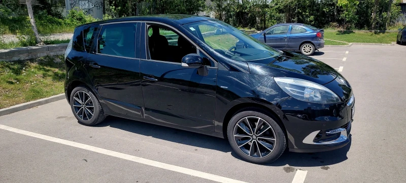 Renault Scenic Bose Edition , снимка 3 - Автомобили и джипове - 52144044