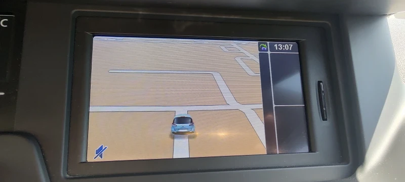 Renault Scenic Bose Edition , снимка 8 - Автомобили и джипове - 52144044