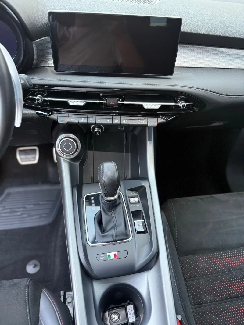 Alfa Romeo Tonale 1.5 Hybrid Speciale , снимка 11 - Автомобили и джипове - 51902598