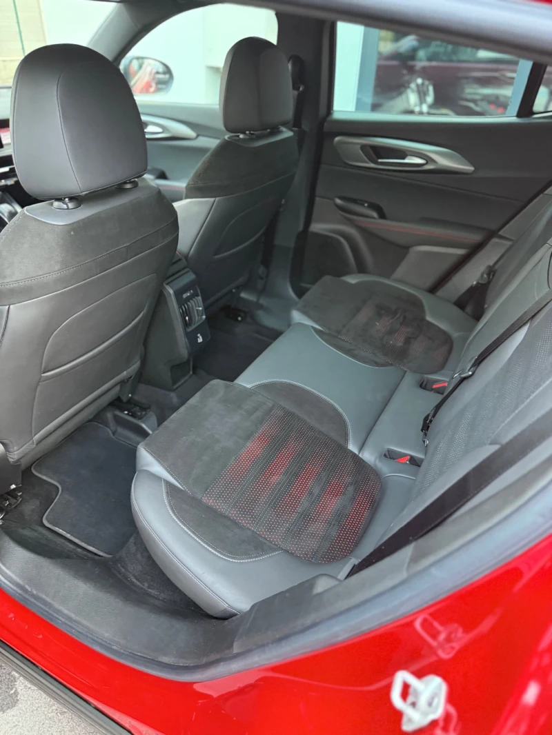 Alfa Romeo Tonale 1.5 Hybrid Speciale , снимка 8 - Автомобили и джипове - 51902598