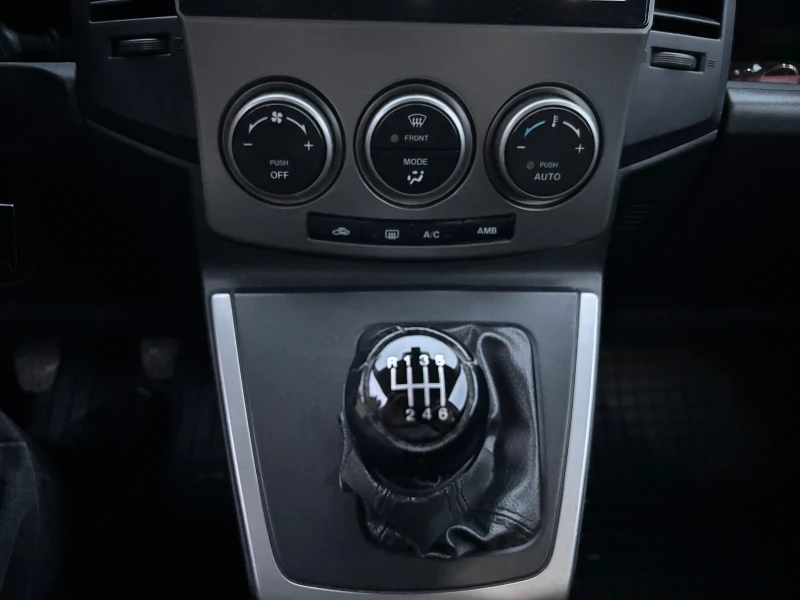 Mazda 5 2.0 CD, снимка 11 - Автомобили и джипове - 52509762