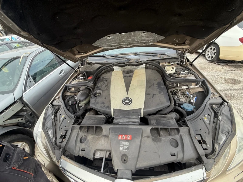 Mercedes-Benz E 350, снимка 3 - Автомобили и джипове - 52713417