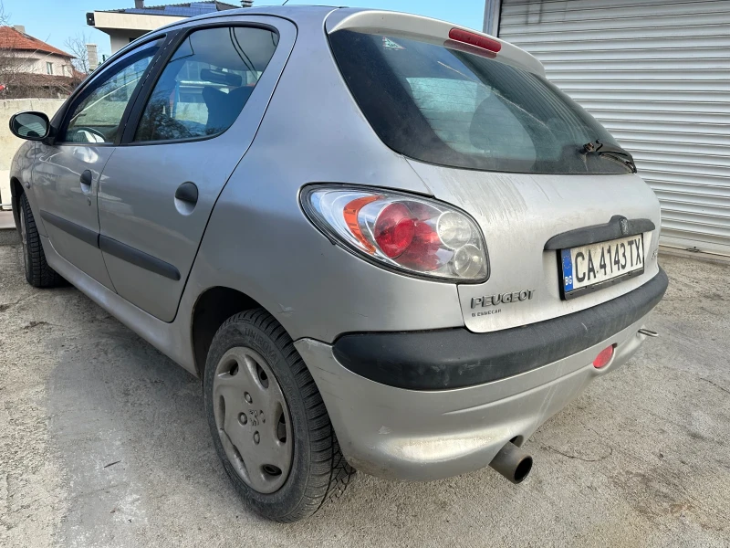Peugeot 206 1.4 бензин, снимка 12 - Автомобили и джипове - 53141937