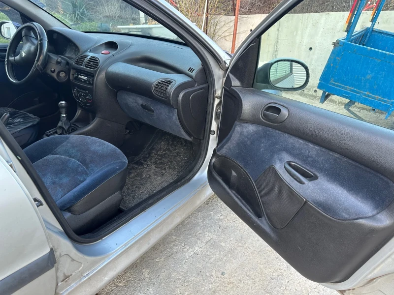 Peugeot 206 1.4 бензин, снимка 6 - Автомобили и джипове - 53141937