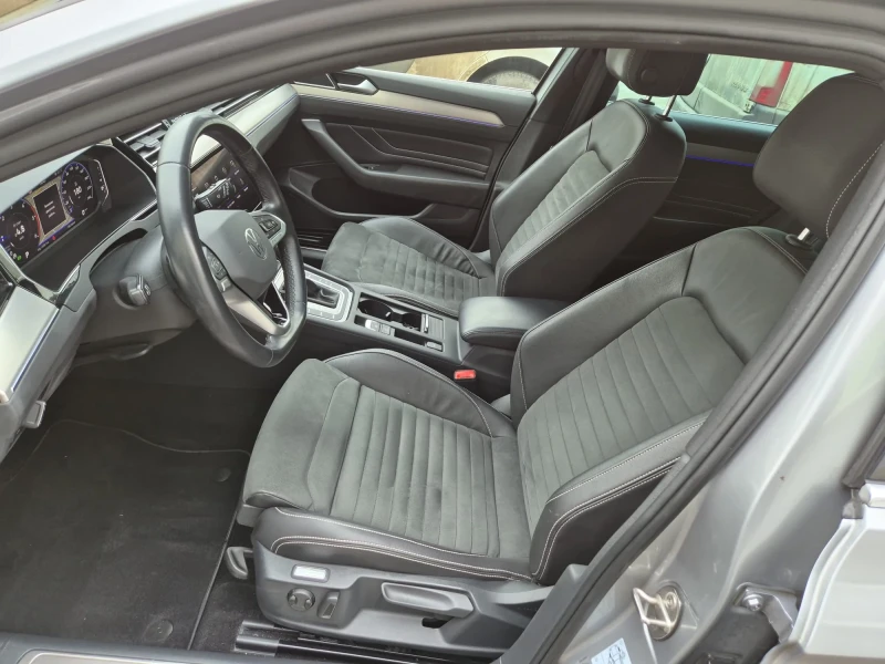 VW Passat Elegance, Digital, IQ Light, Камера, История , снимка 8 - Автомобили и джипове - 53208579