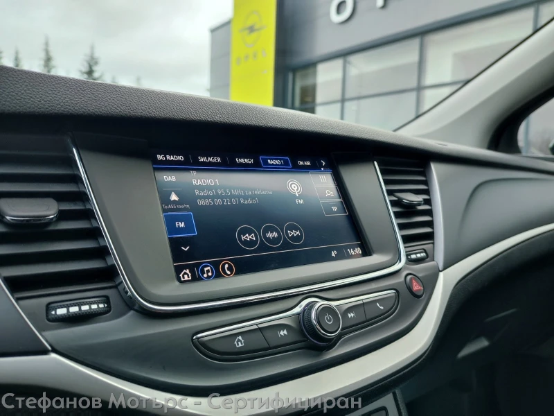 Opel Astra Edition 1.2 Turbo (130hp) MT6, снимка 15 - Автомобили и джипове - 53455068