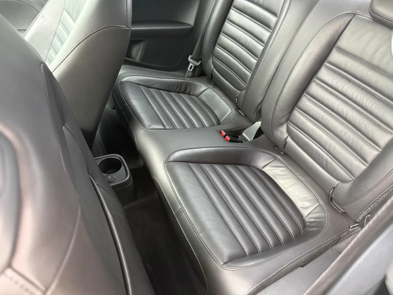 VW Beetle R-Line* 2.0TFSI* 200кс.* DSG, снимка 7 - Автомобили и джипове - 53487278