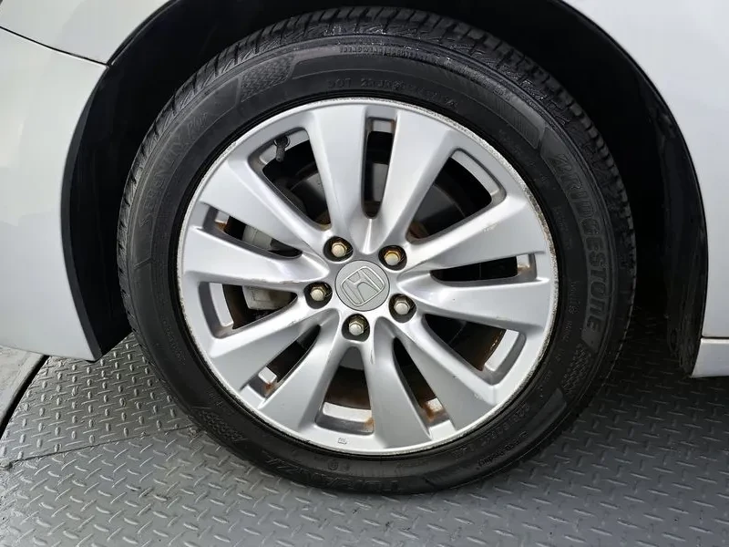 Honda Accord 3.5, снимка 5 - Автомобили и джипове - 54253595