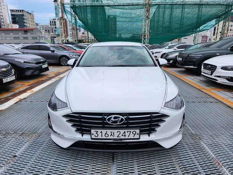 Hyundai Sonata 2.0 Automatic