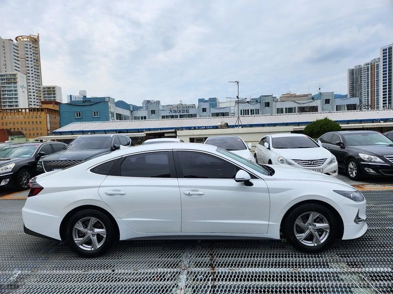 Hyundai Sonata 2.0 Automatic, снимка 5 - Автомобили и джипове - 55658599