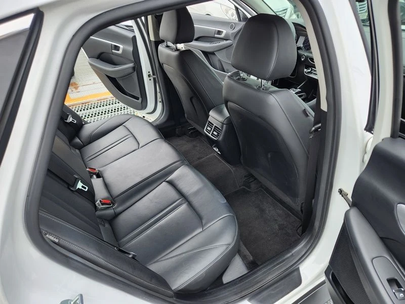 Hyundai Sonata 2.0 Automatic, снимка 15 - Автомобили и джипове - 55658599