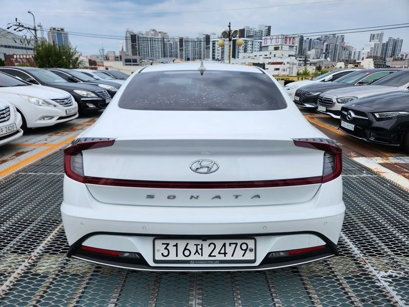 Hyundai Sonata 2.0 Automatic, снимка 8 - Автомобили и джипове - 55658599