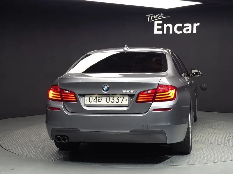 BMW 528 I xDrive M Aerodynamics - САМО 30% АВАНС, снимка 4 - Автомобили и джипове - 55803146