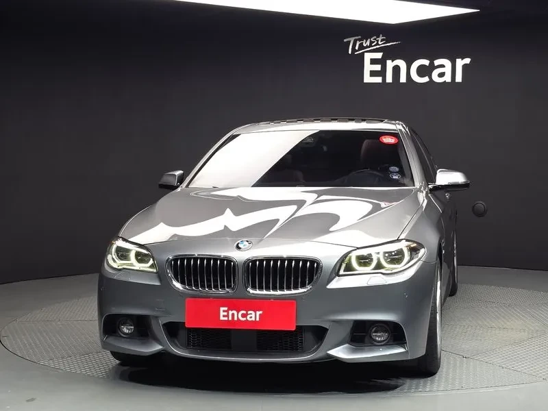 BMW 528 I xDrive M Aerodynamics - САМО 30% АВАНС, снимка 3 - Автомобили и джипове - 55803146
