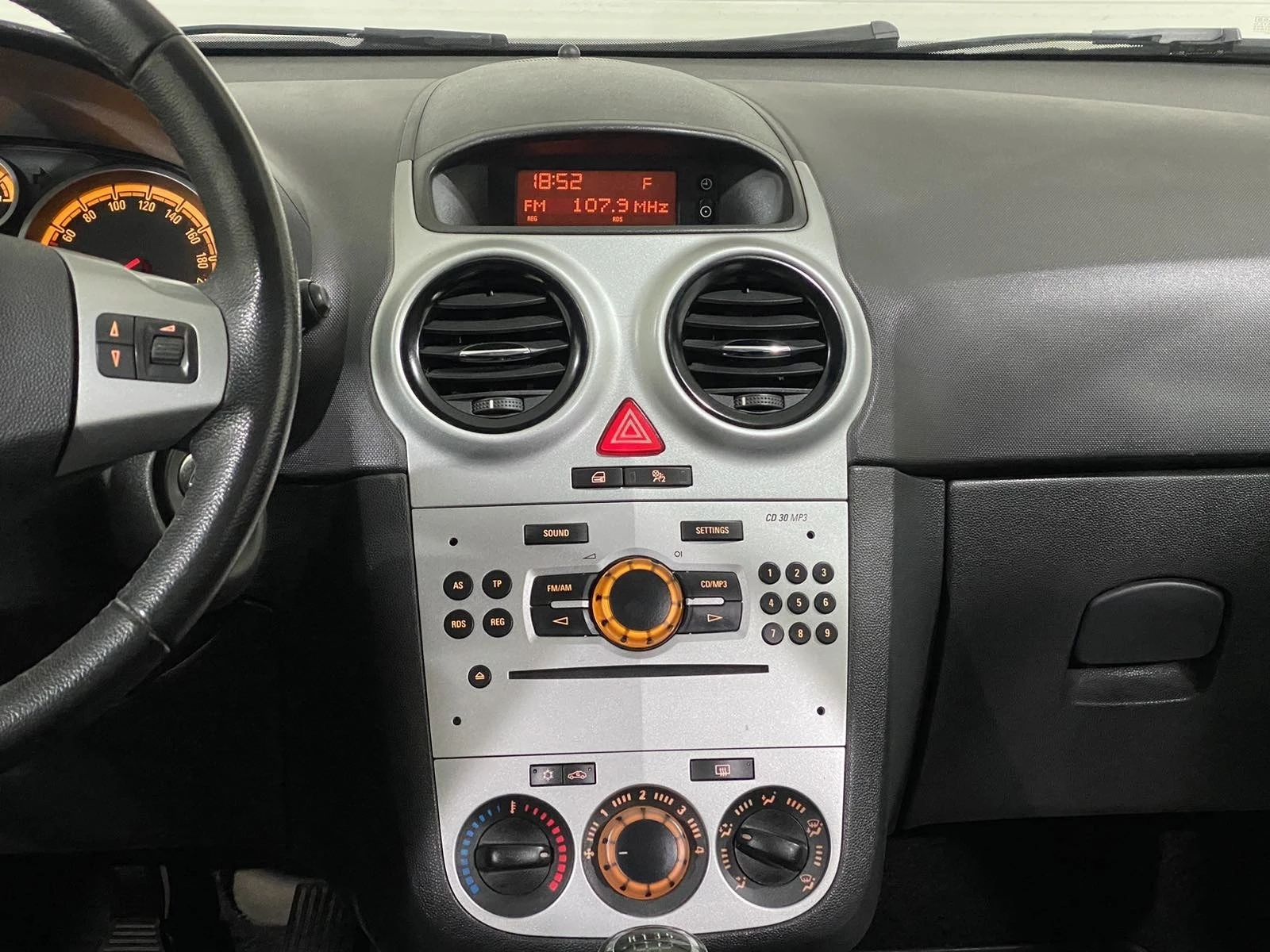 Opel Corsa 1.3CDTI | Mobile.bg   11