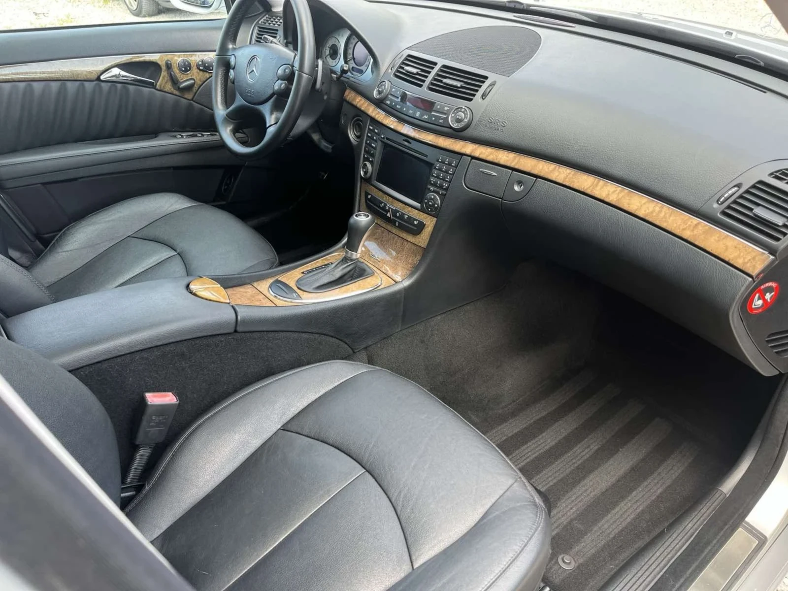 Mercedes-Benz E 320 4-matic sky подгрев парктроник - изображение 9