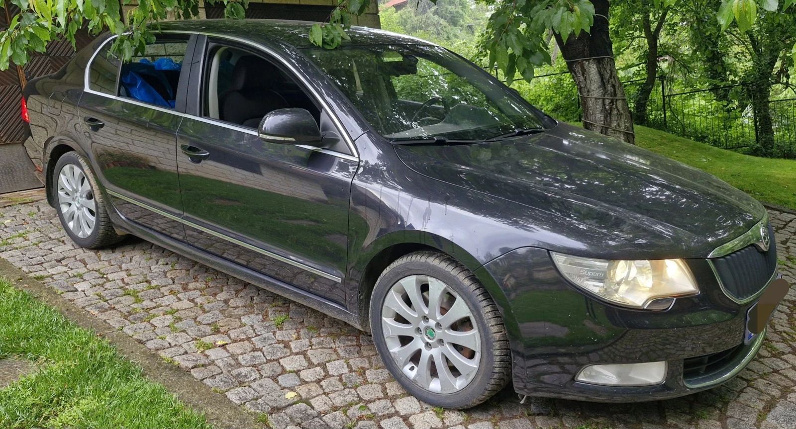 Skoda Superb Седан - изображение 3