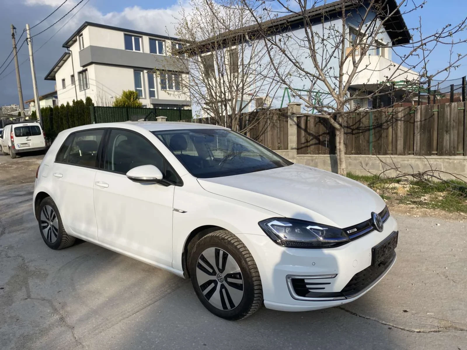 VW Golf E-GOLF - изображение 3