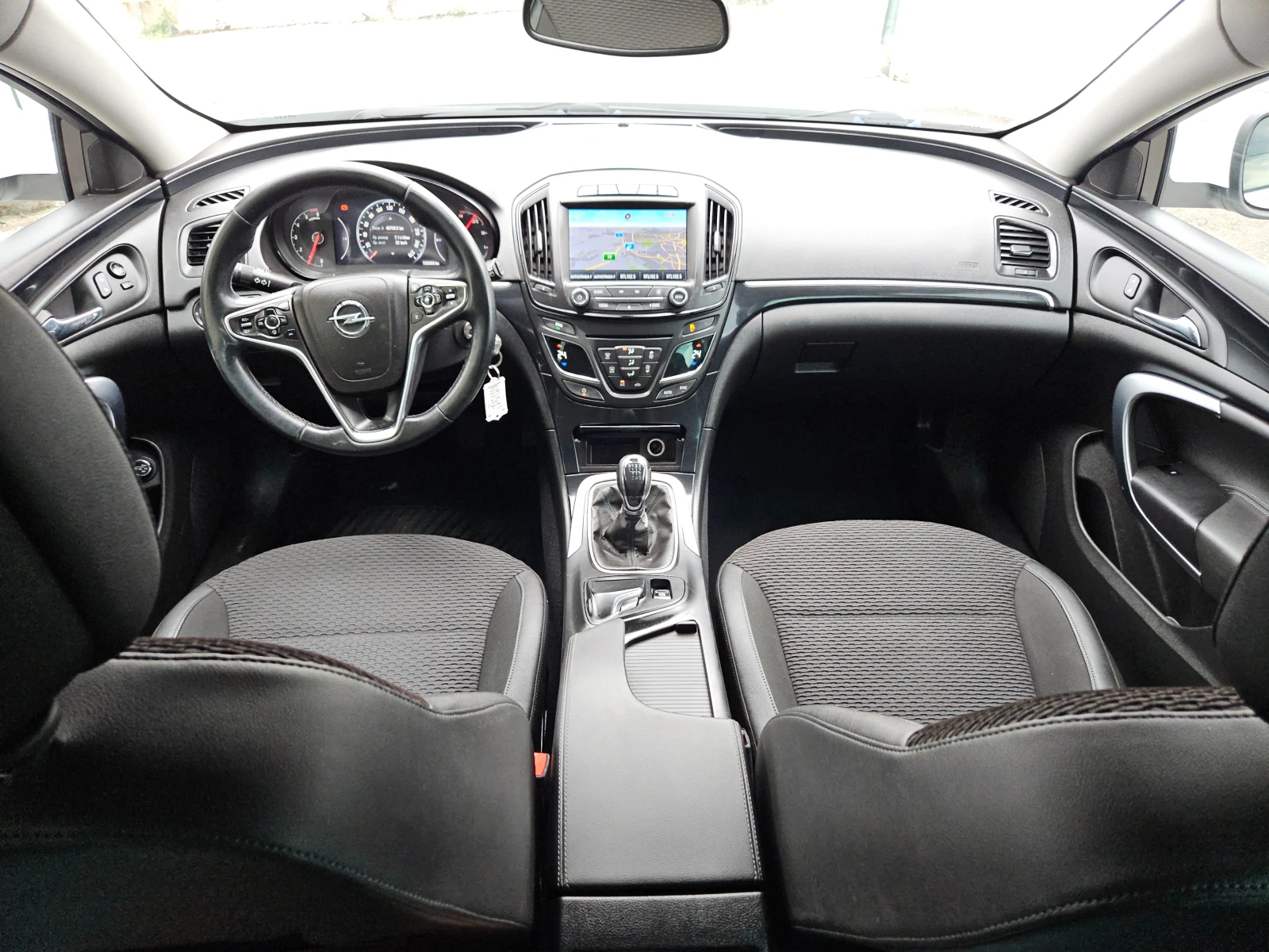 Opel Insignia 2.0CDTI/COSMO/FACELIFT/LED/ACC/NAVI/БЛУТУТ/EURO 5B - изображение 10
