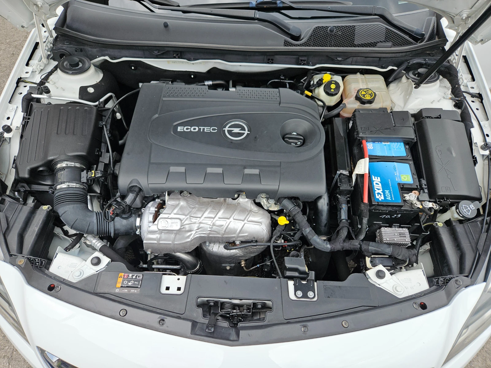 Opel Insignia 2.0CDTI/COSMO/FACELIFT/LED/ACC/NAVI/БЛУТУТ/EURO 5B - изображение 8