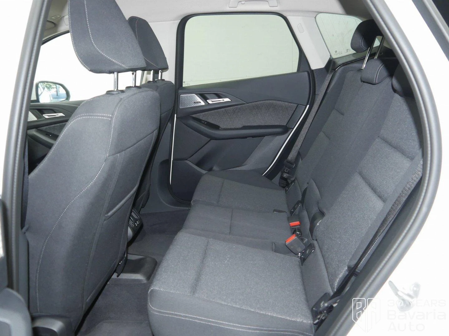 BMW 218  i Active Tourer Steptronic - изображение 8