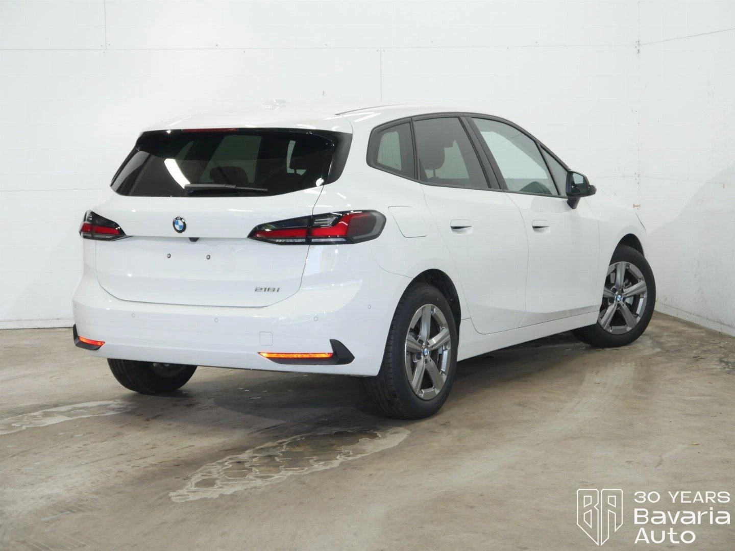 BMW 218  i Active Tourer Steptronic - изображение 3