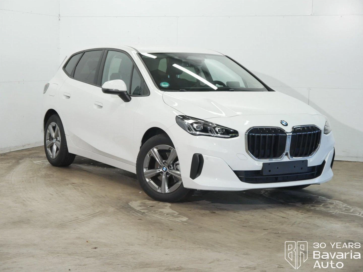 BMW 218  i Active Tourer Steptronic - изображение 4