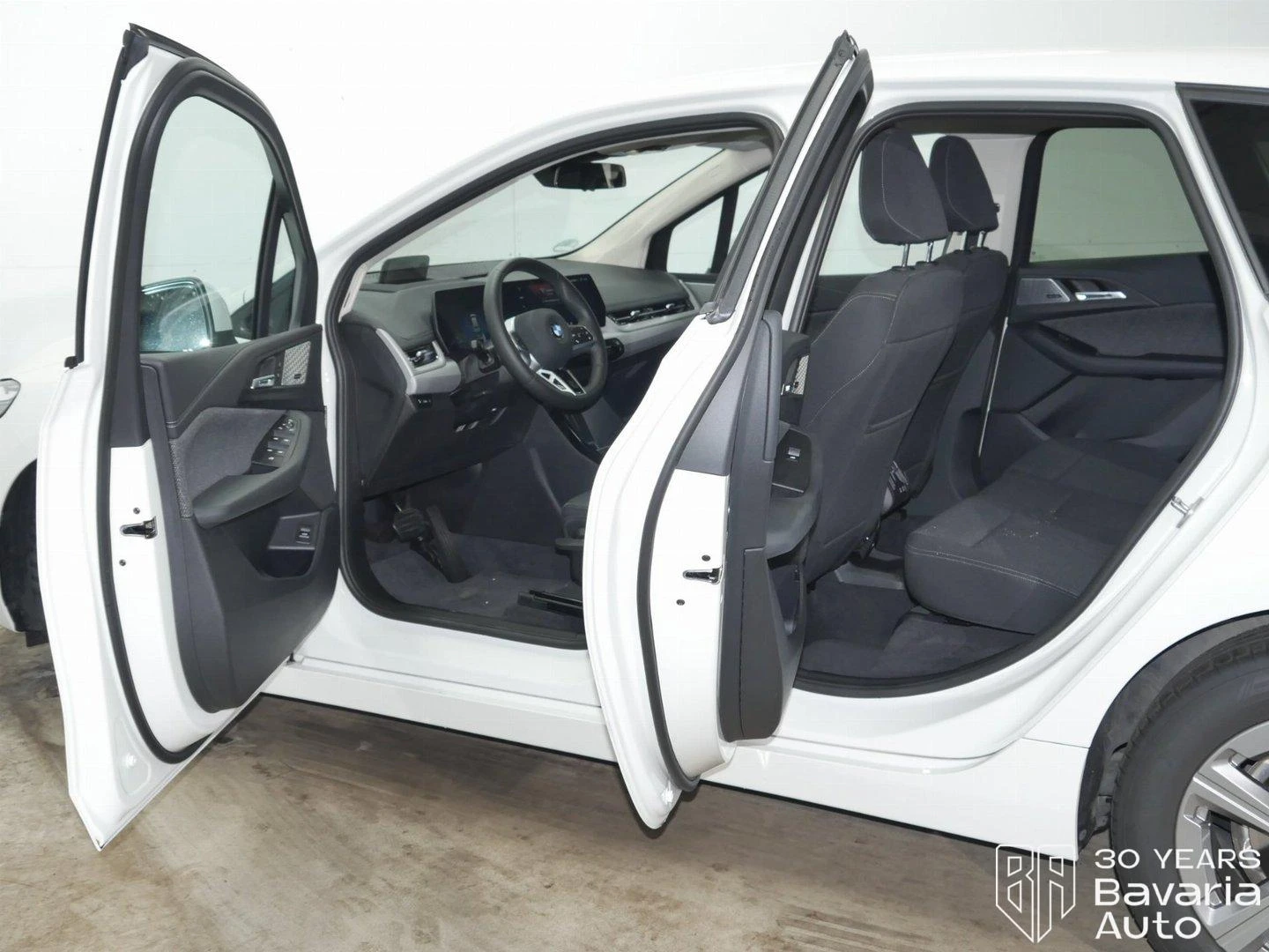 BMW 218  i Active Tourer Steptronic - изображение 5