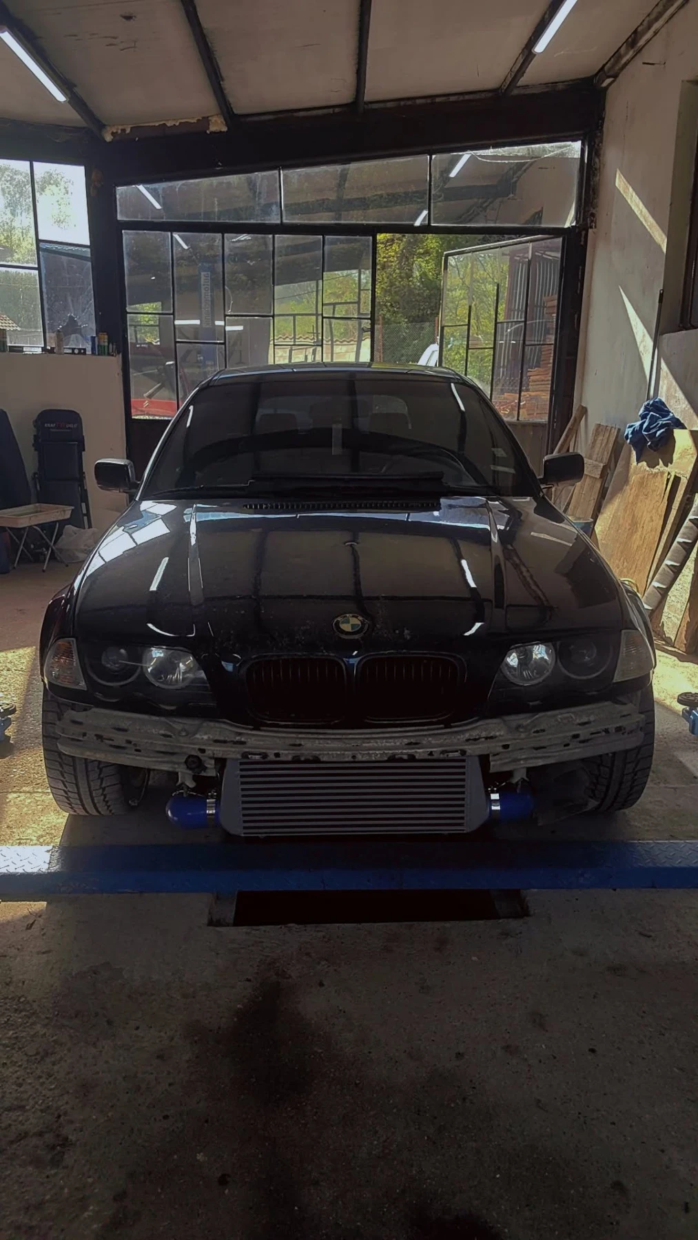 BMW 330  - изображение 4
