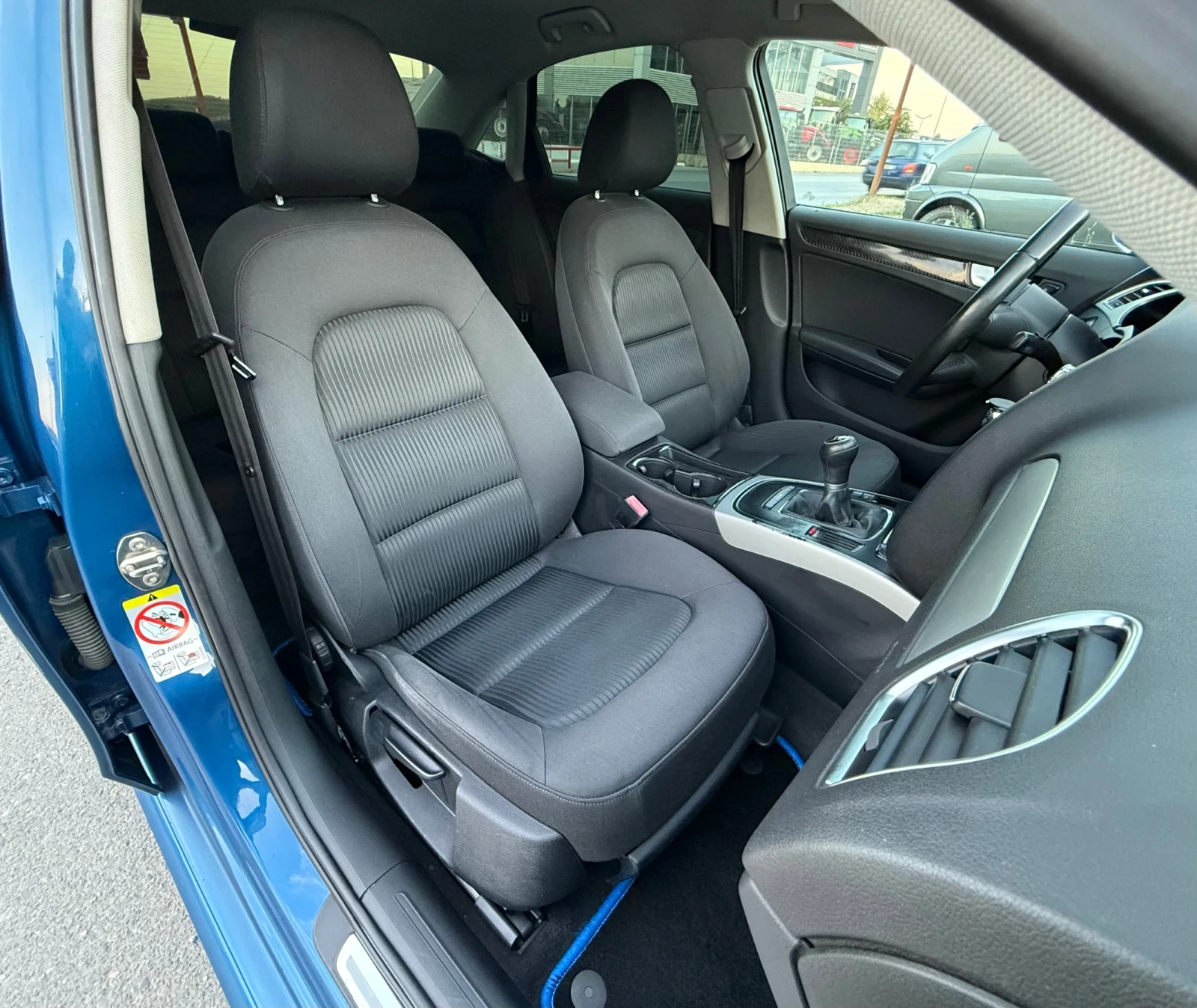 Audi A4 2.0TDi 143к.с * Ксенон* * Климатроник*  - изображение 10