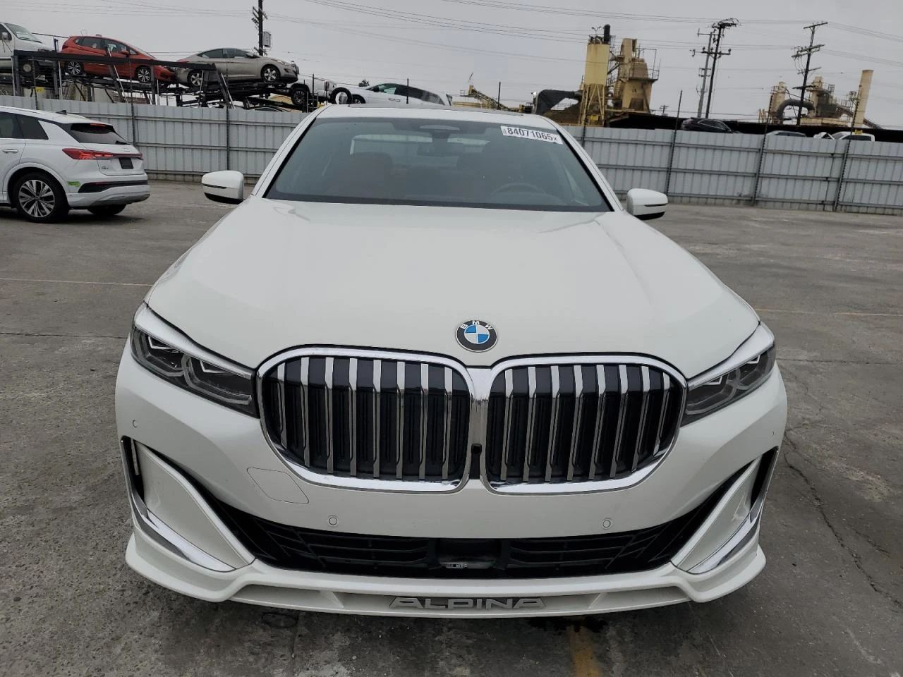 BMW 760 2022 BMW ALPINA B7 - изображение 2