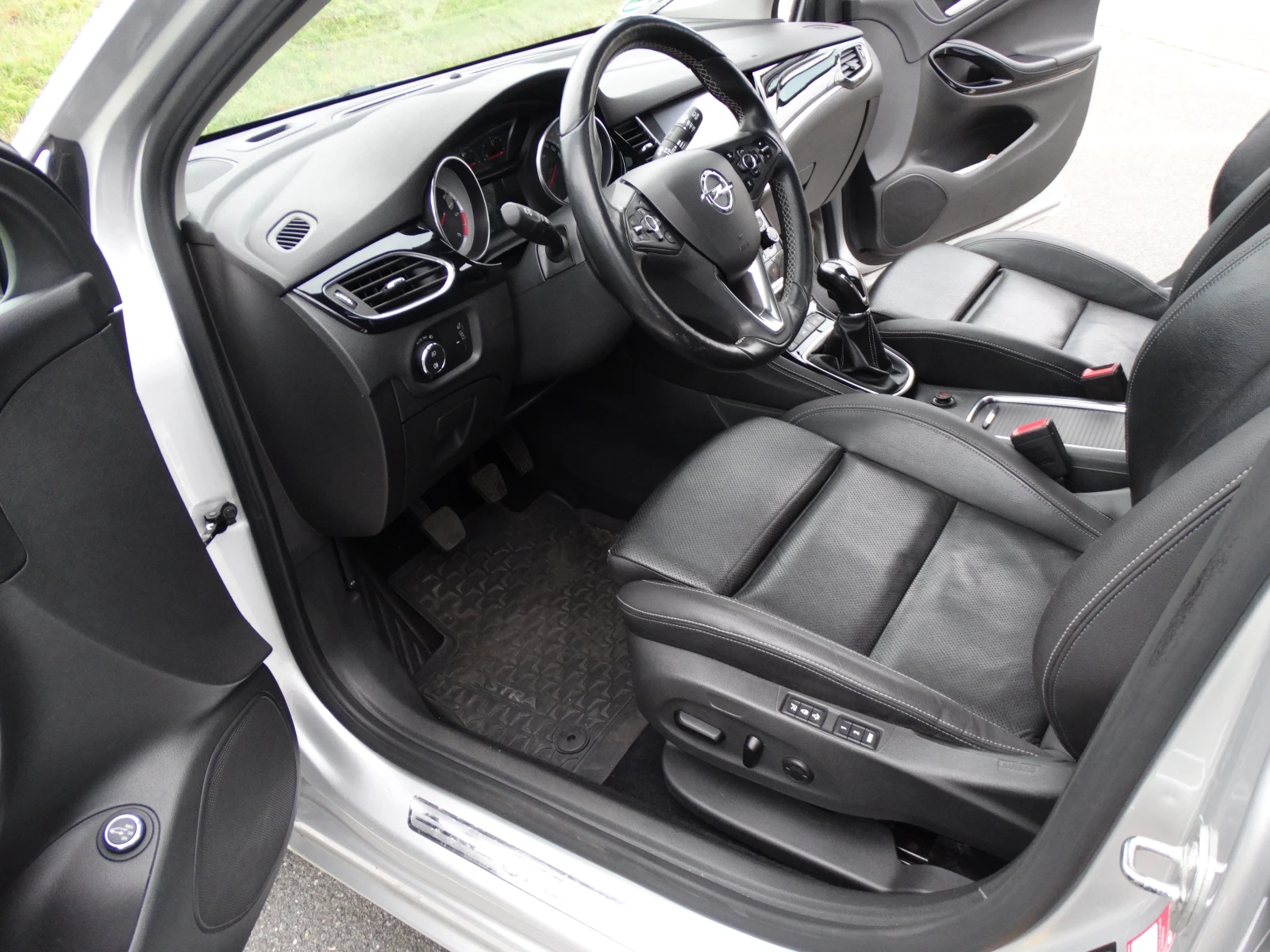 Opel Astra K 1.6 BiTurbo Diesel Ultimate - изображение 7